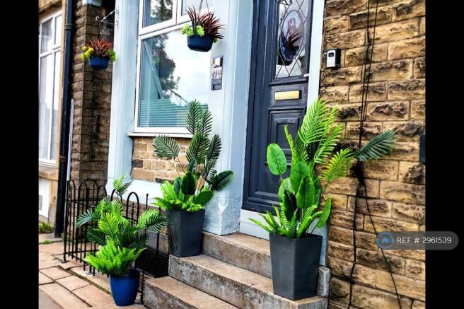 1 bed House Share to rent Image 10