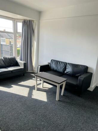 4 bed House Share for sale Image 5