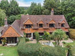 Romany Cottage, Back Lane, Uckfield TN22 3BL