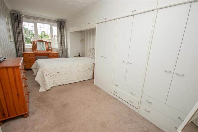 Master Bedroom.jpg