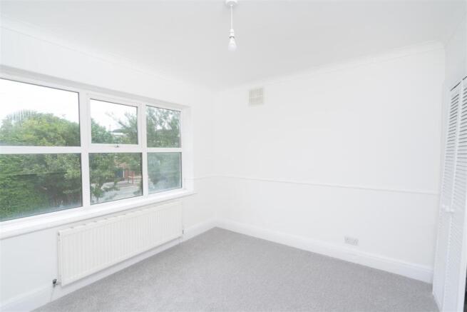 4 bed Semi-Detached for sale Image 10