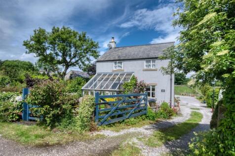 Lower Smithy Lane, Taddington, Buxton