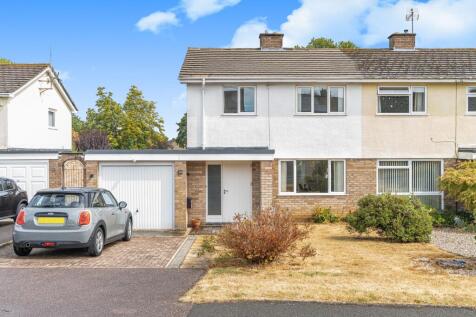 Ducklington Lane, Witney, OX28