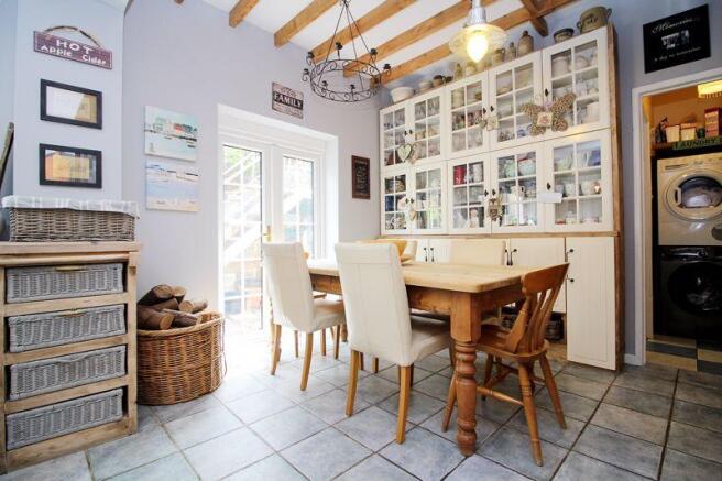Kitchen Dining Space