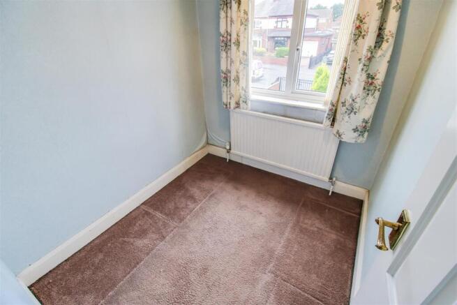 4 bed Semi-Detached for sale Image 12