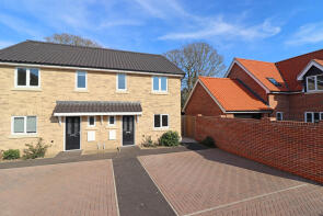 4, Prior Gardens, Bentley IP9 2FX