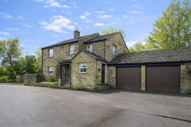 4 bed Terraced for sale in aysgarth