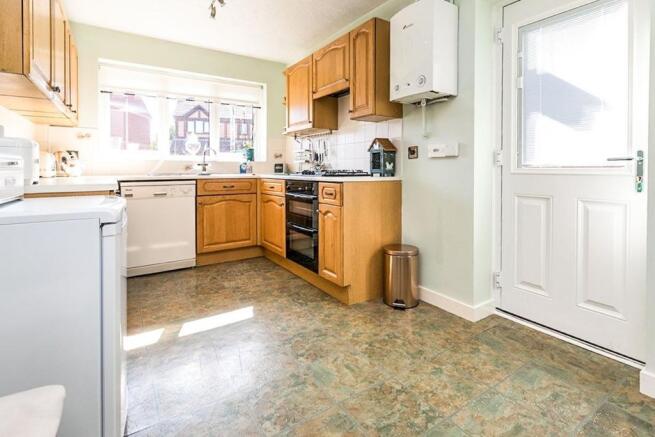 Kitchen / Breakfast Room