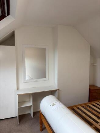 1 bed Flat to rent Image 11