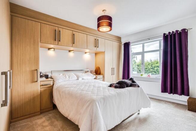 3 bed Semi-Detached for sale Image 10