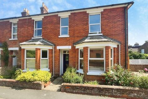 St. James Terrace, Farnham, Surrey, GU9