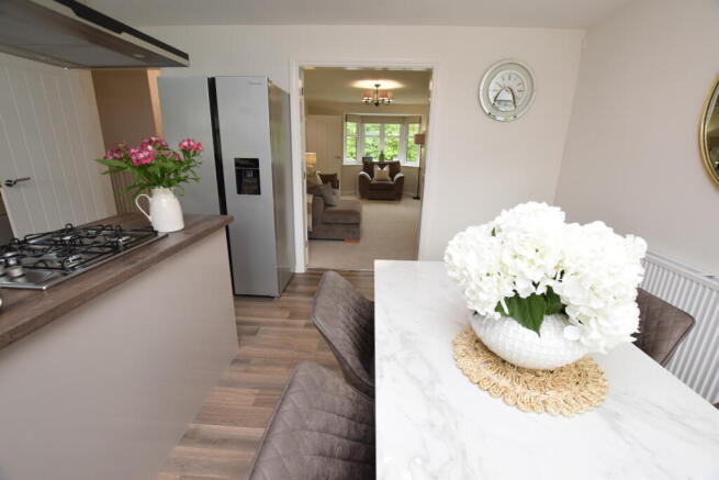 open plan kitchen/diner