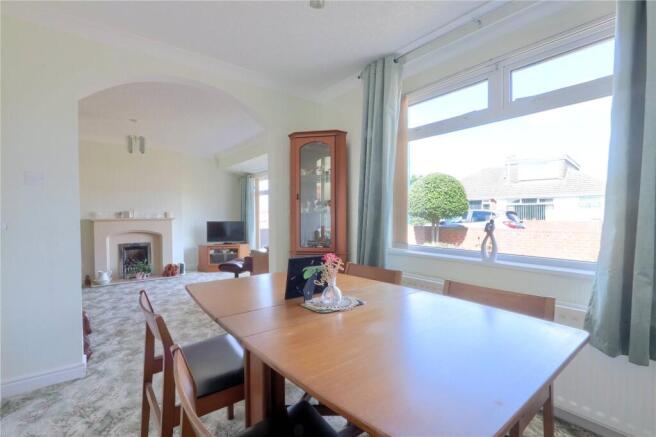 2 bed Bungalow for sale Image 5
