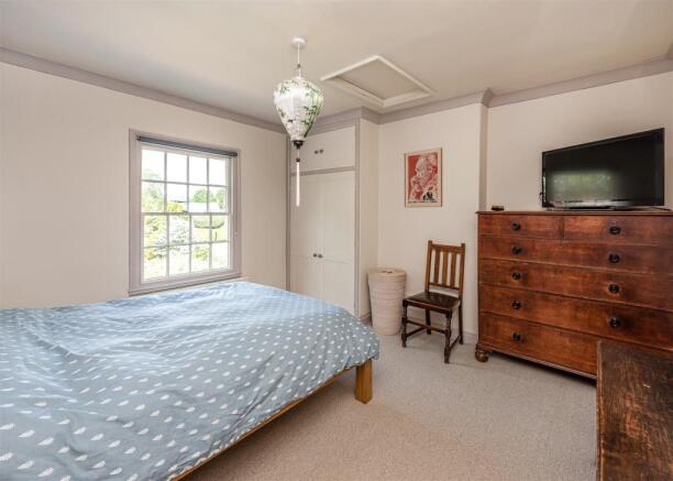 5 Foster Street-bed1.jpg