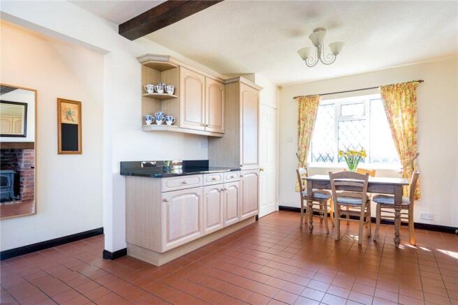 Kitchen Dining Area