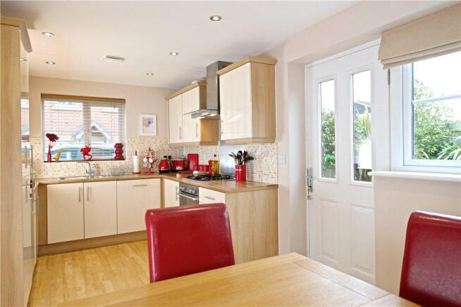 Kitchen/Dining