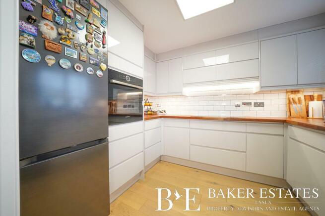 Kitchen-2.jpg