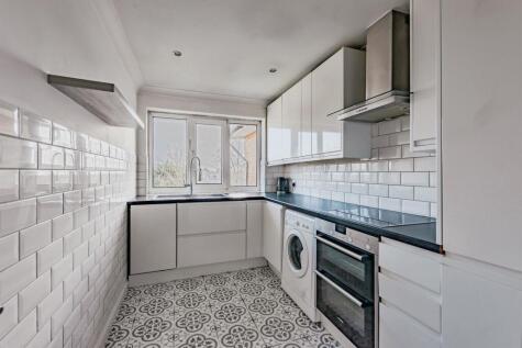 Nutfield Road, Merstham, Redhill