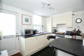 76, Mayers Road, Walmer CT14 7RH