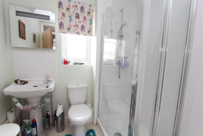 Shower Room.jpg