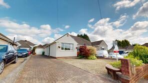 13, Clos William, Rhiwbina, Cardiff CF14 6QJ