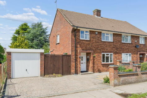 Mayfield Road, Dunstable, LU5 4AW