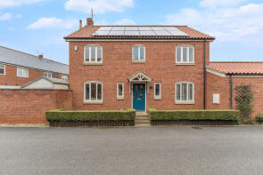 10, Waxwing Way, Grimsby DN37 9HS