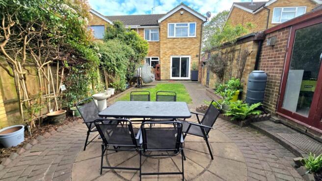 Garden/Rear