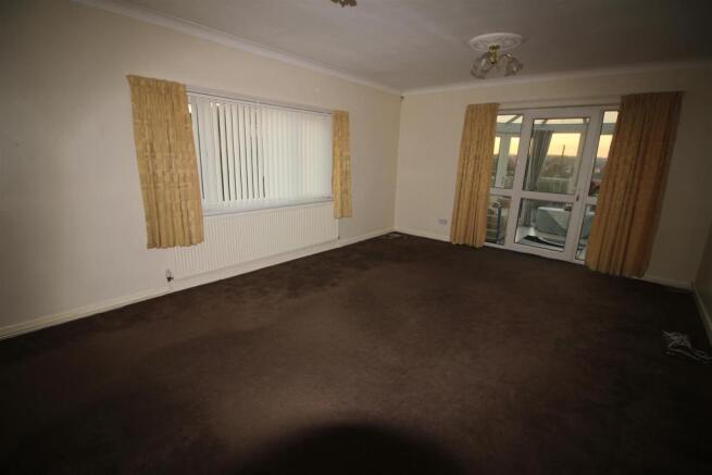 Lounge: