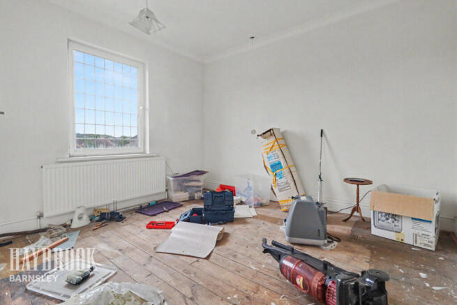3 bed Detached for sale Image 8