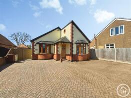 426, Maidstone Road, Rainham, Gillingham ME8 0JA