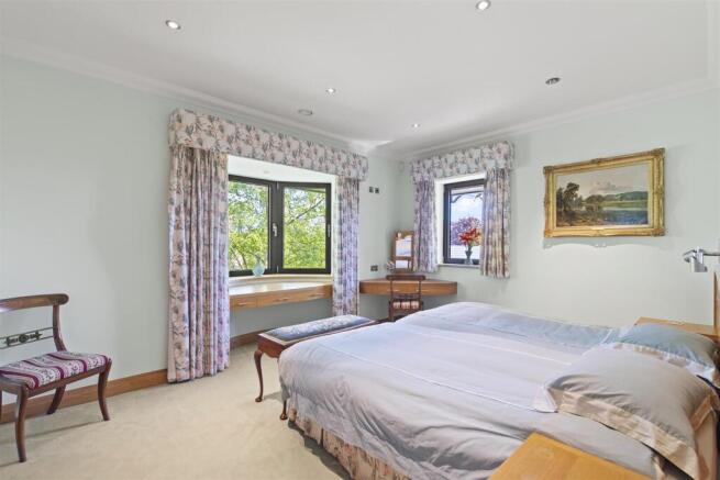 3 bed Detached Bungalow for sale Image 10