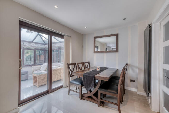 Kitchen / Diner