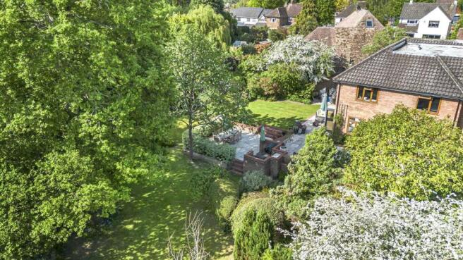 Aerial Gardn