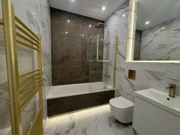 PHOTO-2025-09-16-...