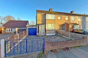116, Northumberland Avenue, Hornchurch RM11 2HP