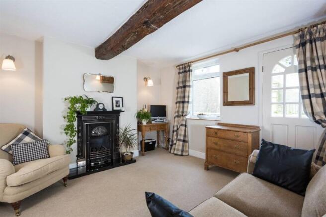 SITTING ROOM