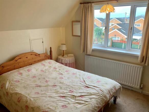 Bedroom 2.jpg