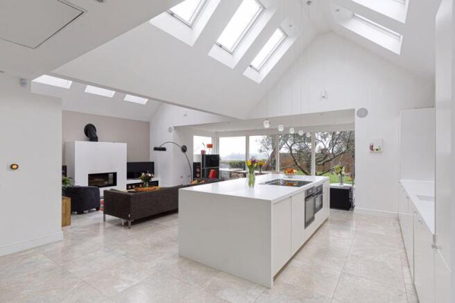 Kitchen/Living Area