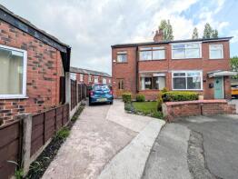 5, Rose Grove, Kearsley, Bolton BL4 8DF