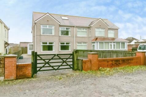 Port Road East, Barry