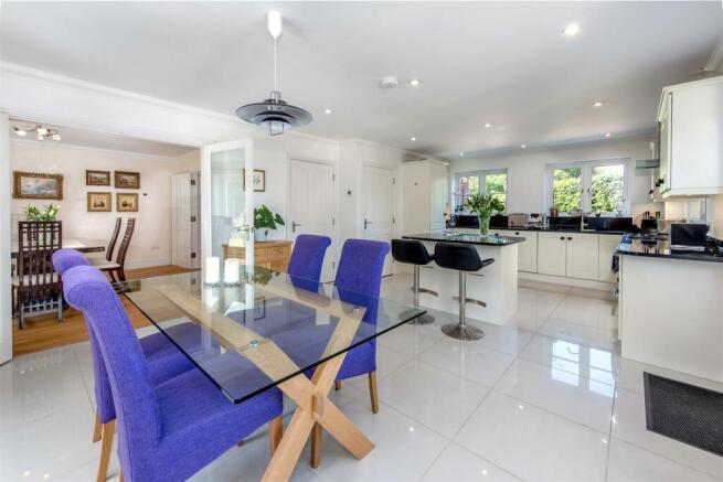 Kitchen / Breakfast Room