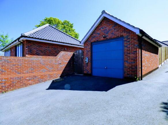 garage