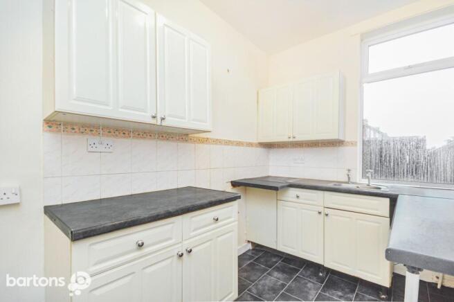 3 bed House for sale Image 4