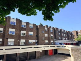 51, Highdene, Park Drive, Woking GU22 7NL