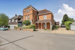 1 Lavender House, Bigfrith Lane, Cookham, Maidenhead SL6 9PH