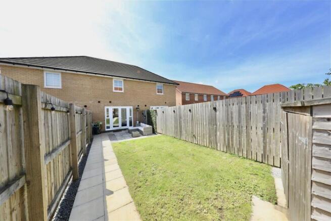 2 bed Terraced for sale Image 11