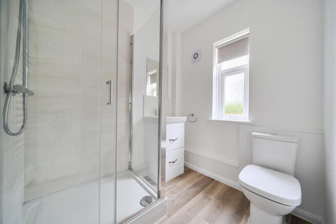 3 bed House to rent Image 9