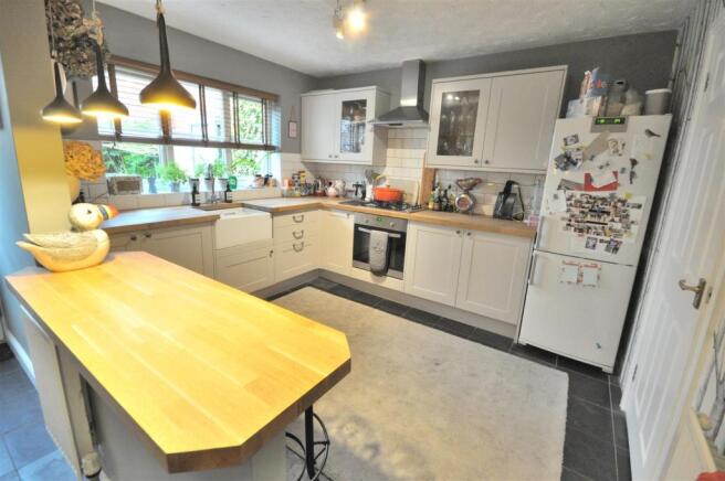 BREAKFAST KITCHEN