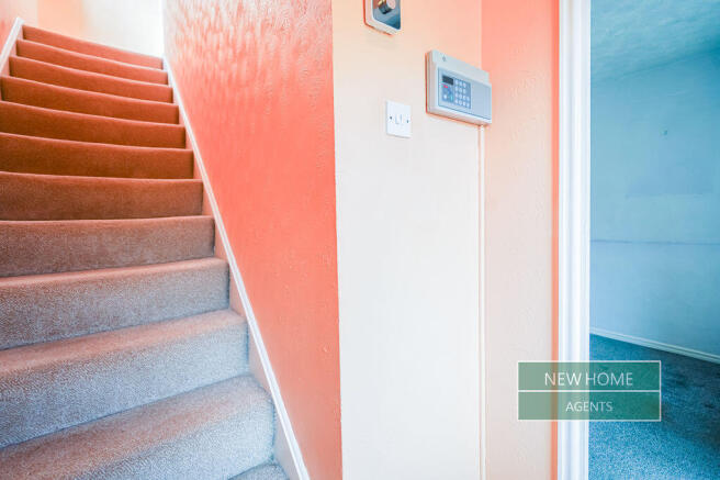 2 bed Semi-Detached for sale Image 8